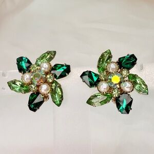 Signed Judy Lee Green Glass w/Uranium Faux Pearl and Green AB Clip Earrings